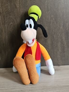 Disney Goofy 10" Plush Doll